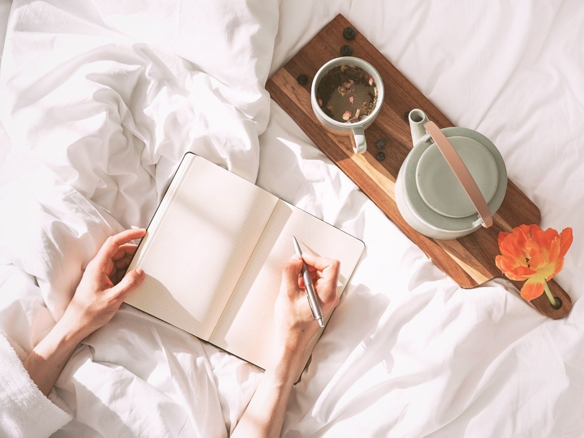 10 Tiny Habits That Actually Stick (Even When You’re Tired)